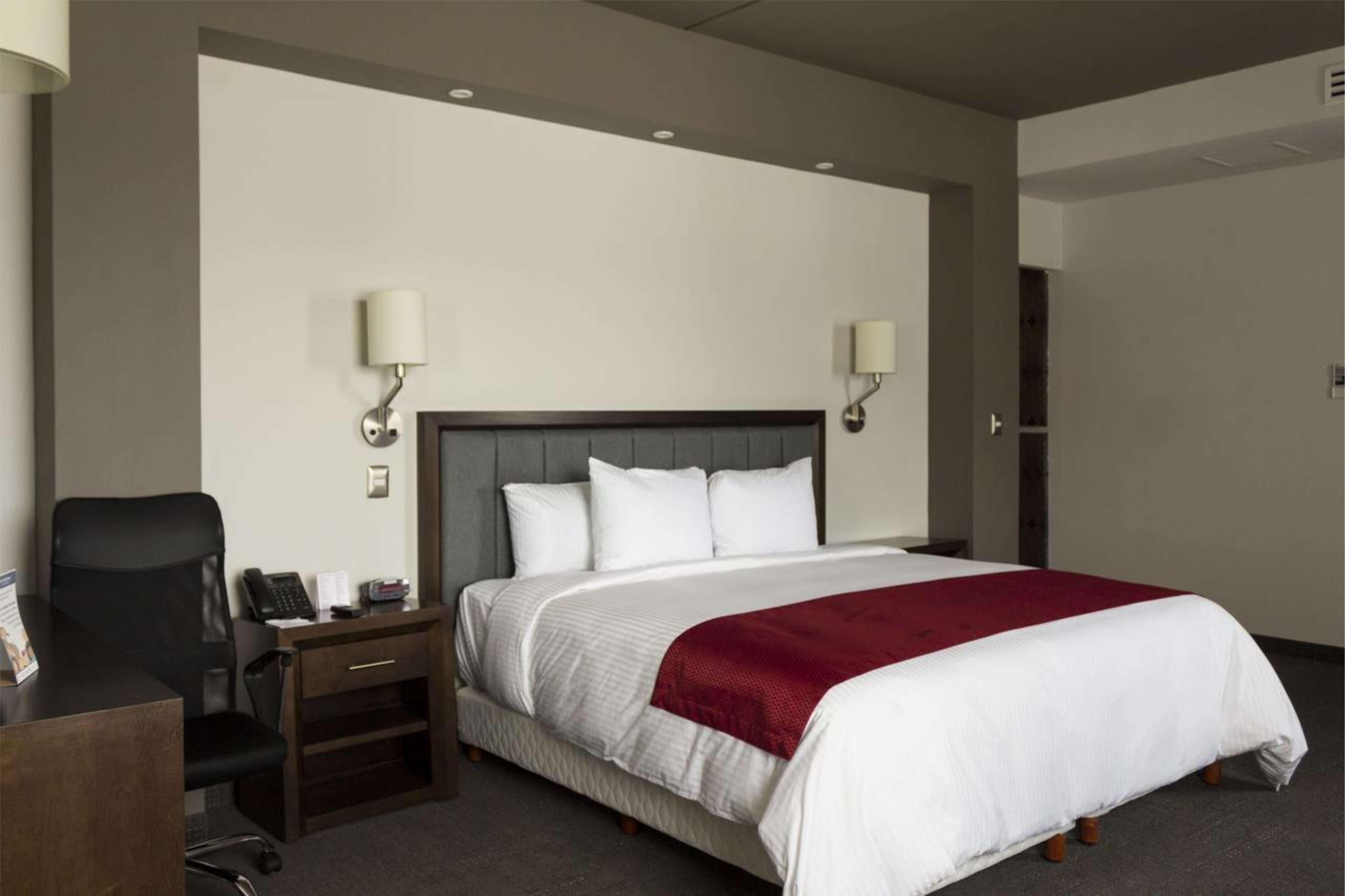 Best Western Oak Meadows Inn Saint Helens Exteriér fotografie