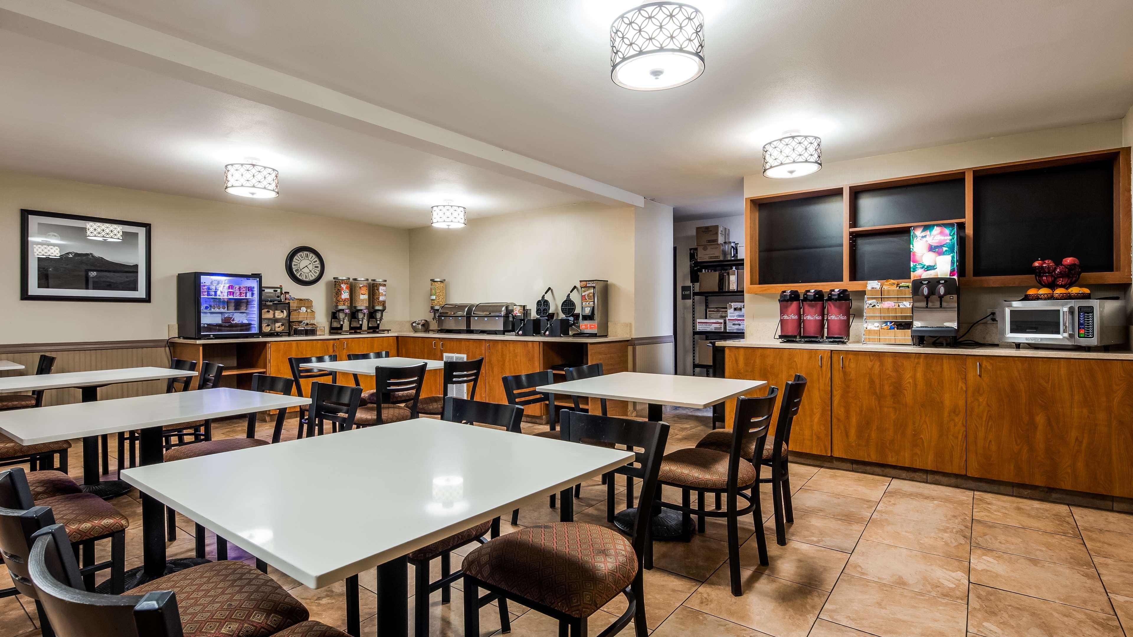 Best Western Oak Meadows Inn Saint Helens Exteriér fotografie